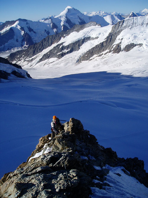 mountain guiding in Switzerland on the 4000m Monch