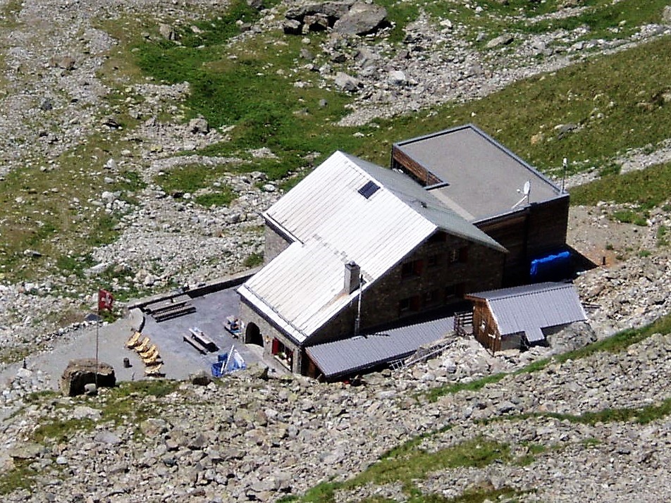 Nice hut for alpine trekking in Switzerland