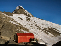 Colin Todd hut, base for climbing Mt Aspiring